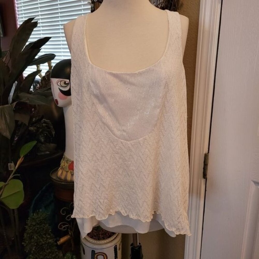 Torrid Baby Doll Top Plus Size 2 2X White Sequins Sequin Crochet Tank Summer